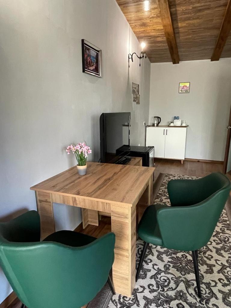 Bed and Breakfast Private Щучинск Экстерьер фото